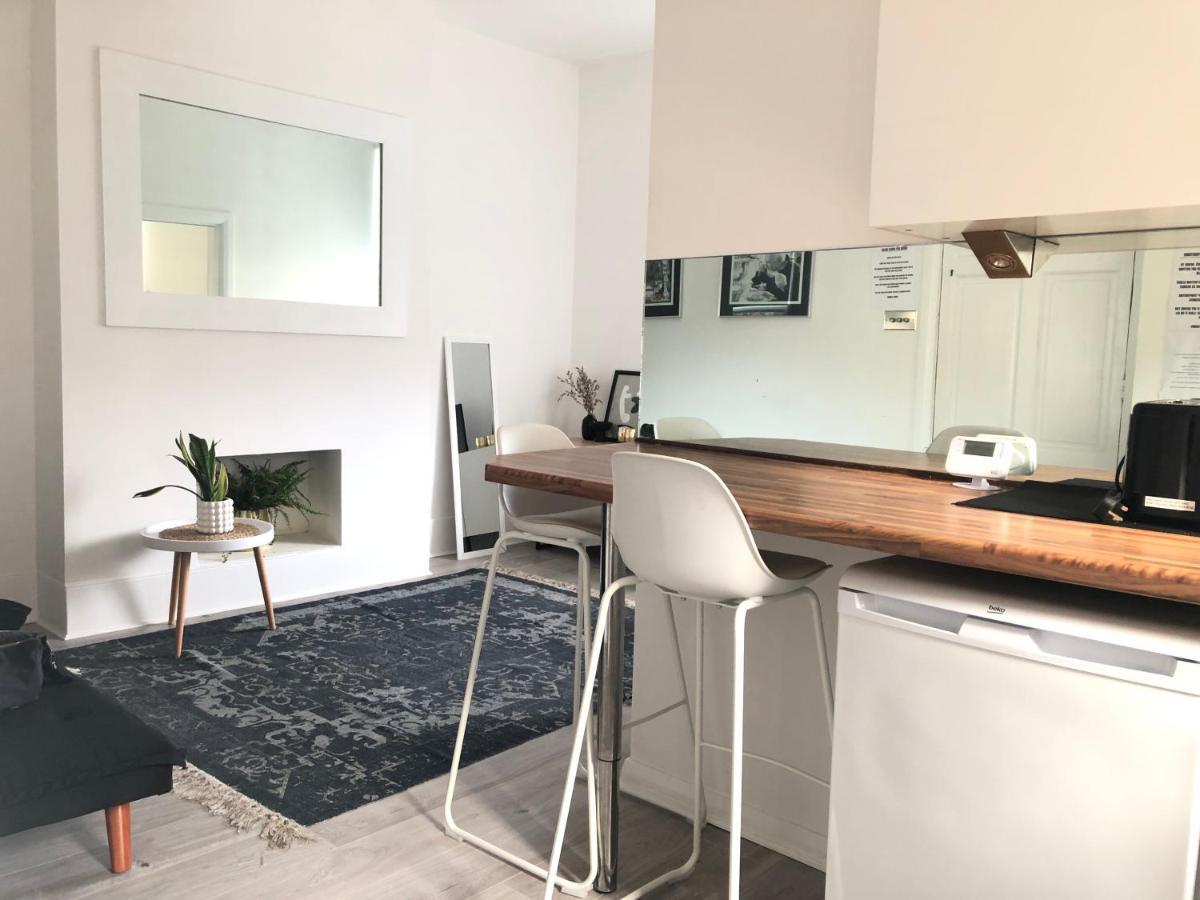 Bright Chiswick Apartment - Great Location London Exterior photo